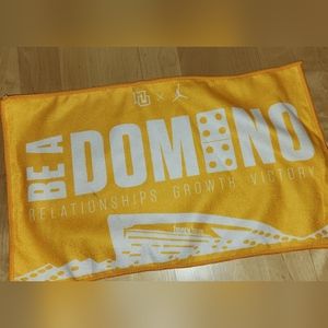 Marquette Basketball "Be a Domino" Rally Towel National Marquette Day - Gold